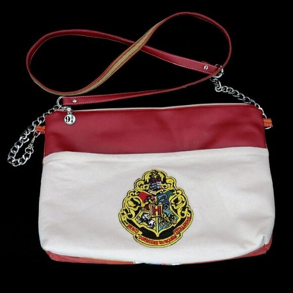 Harry Potter Platform 9 3/4 Baggage Claim Purse Handcrafted Crossbody Bag - Picture 1 of 6